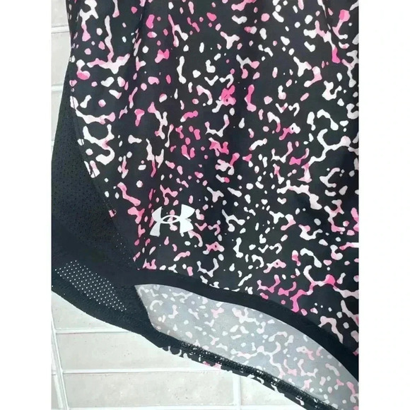 Under Armour Running Shorts - Women’s Medium - Picture 2 of 5